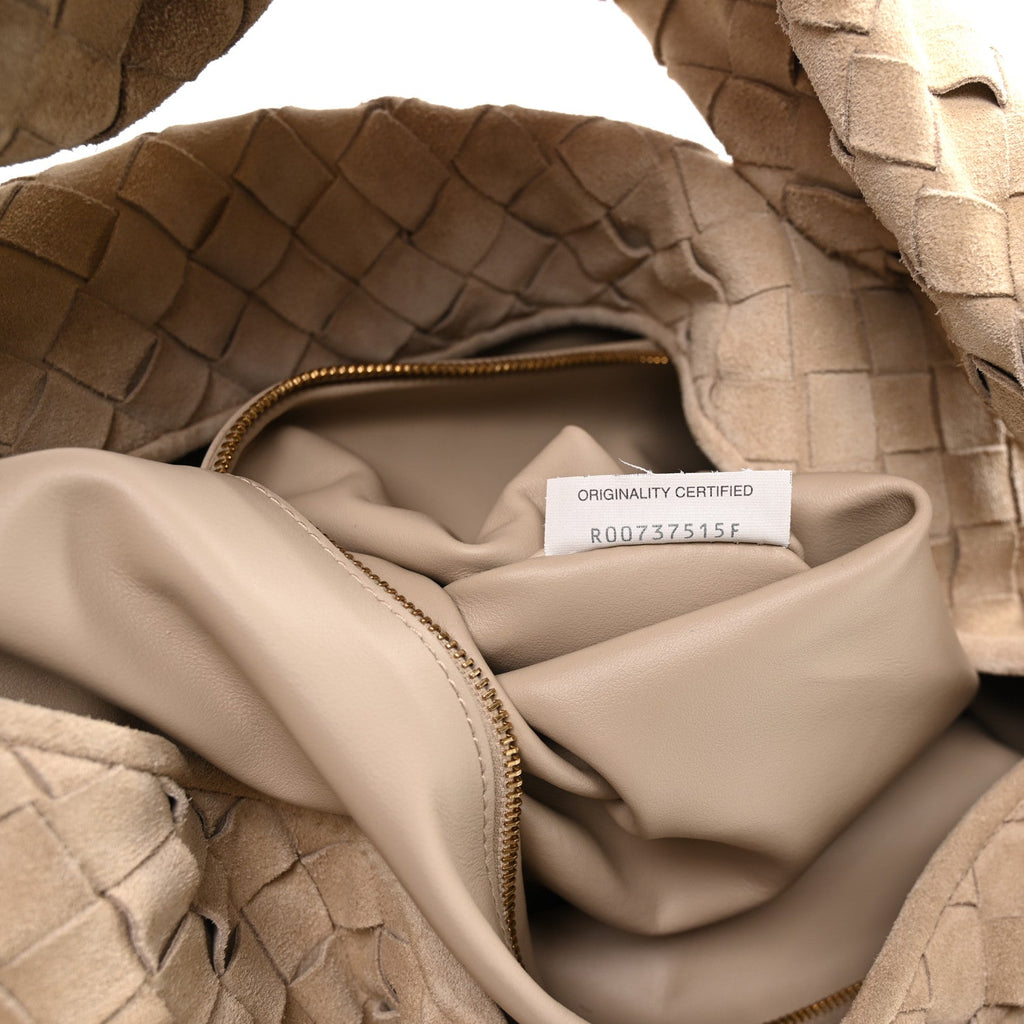 Suede Intrecciato Large Hop Ecru