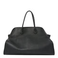 Grained Calfskin Soft Margaux 17 Black