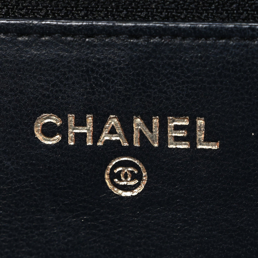 Lambskin Quilted Wallet On Chain WOC Black