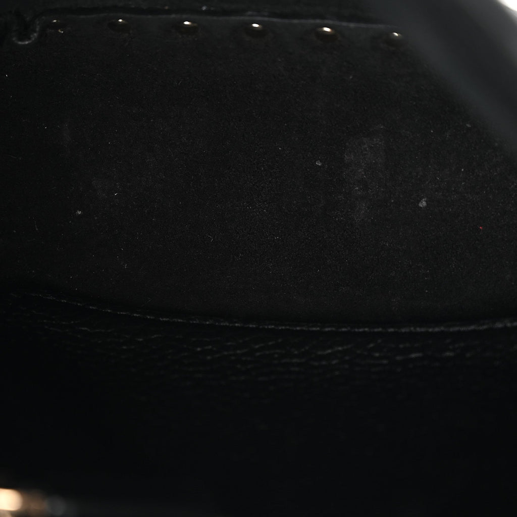 Pebbled Calfskin Mini Rockstud Flip-Lock Messenger Bag Black