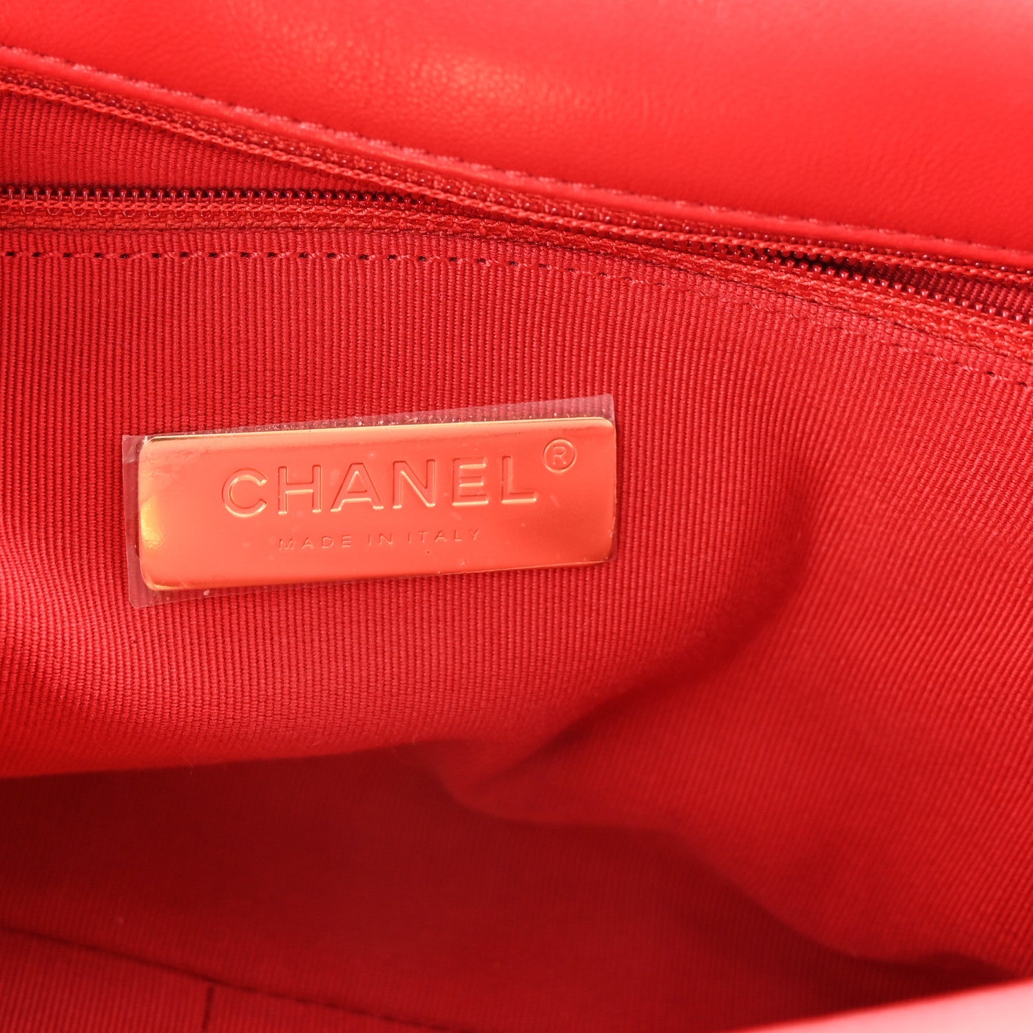 Lambskin Quilted Medium Chanel 19 Flap Red