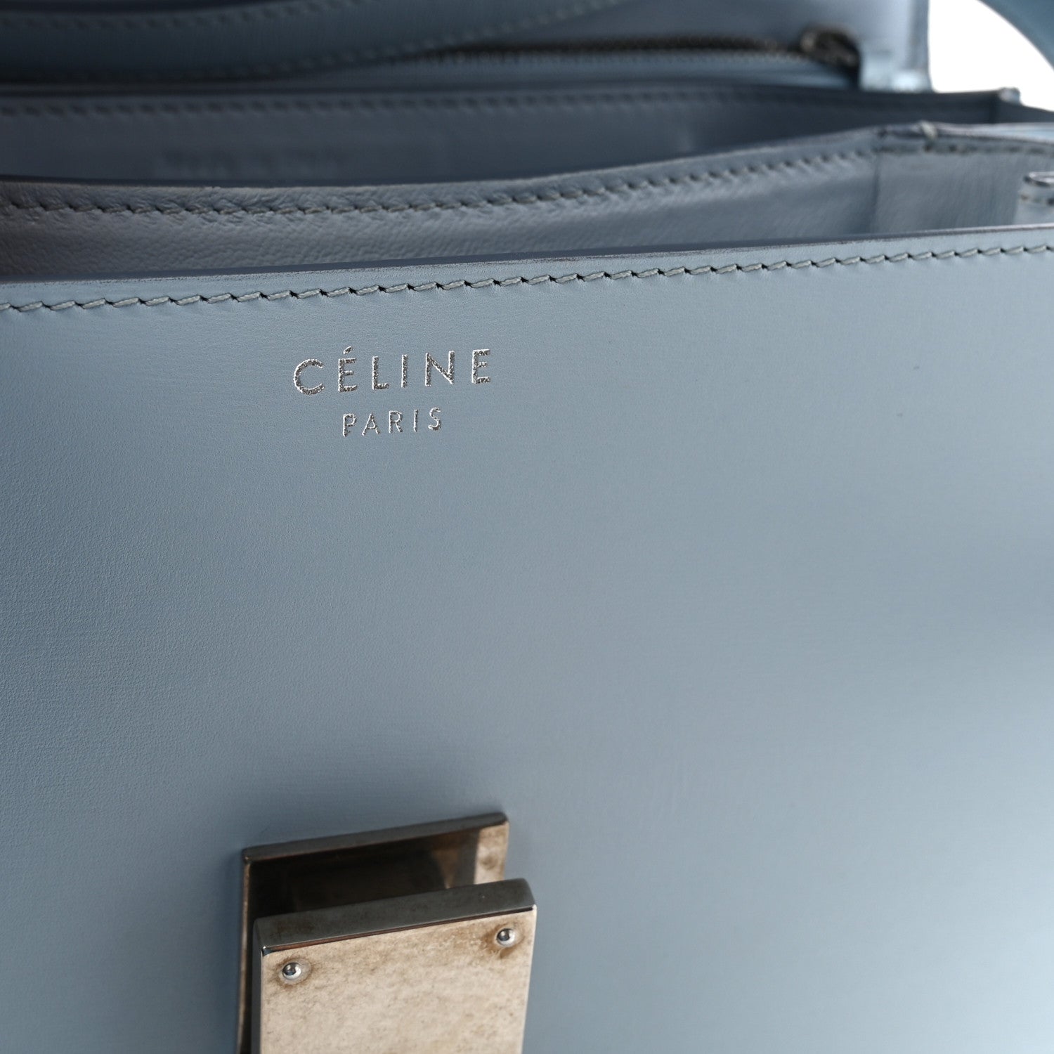 Box Calfskin Medium Classic Box Flap Bag Pale Blue
