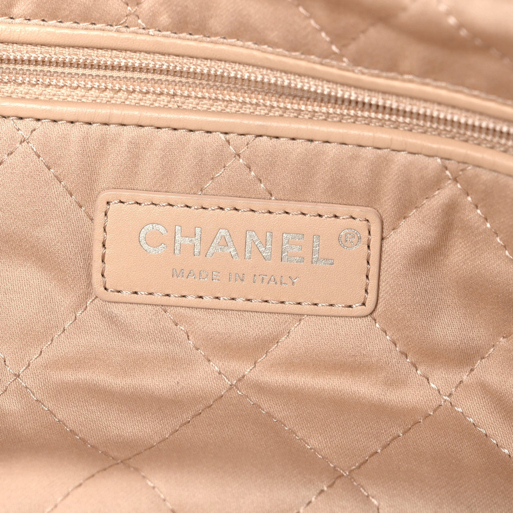 Shiny Calfskin Quilted Small Chanel 22 White Black