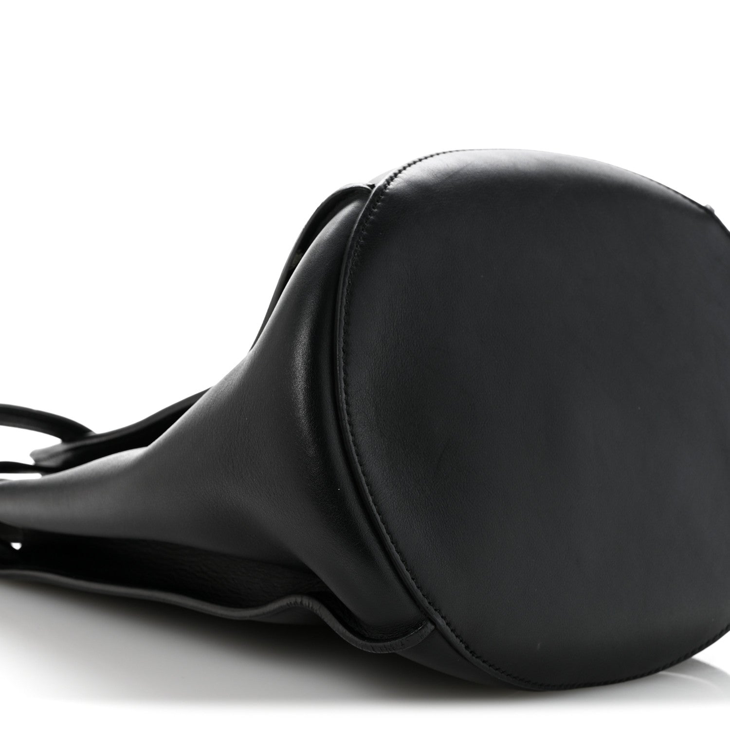Supple Grained Calfskin Long Strap Big Bag Bucket Black