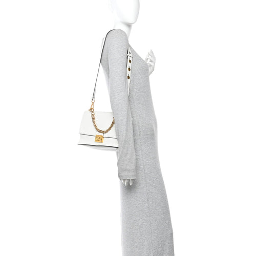 Agnello Old Shine F is Fendi Kan U Shoulder Bag White
