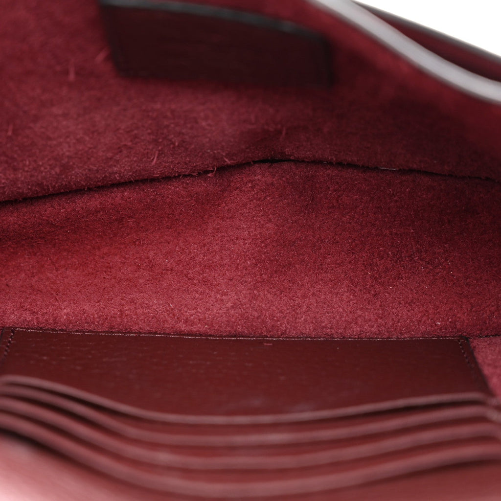 Pebbled Calfskin Rockstud Envelope Wallet on Chain Vinaccia