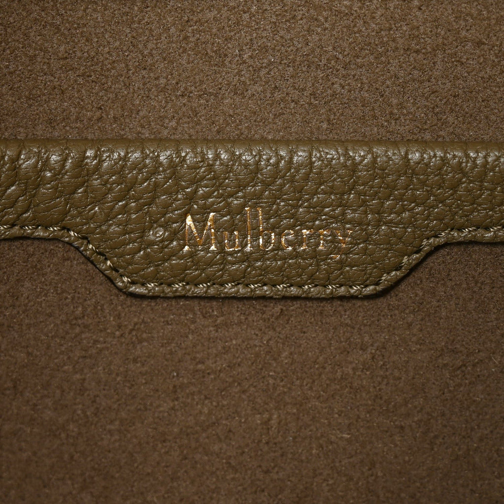 Natural Grain Calfskin Maggie Shoulder Bag Linen Green