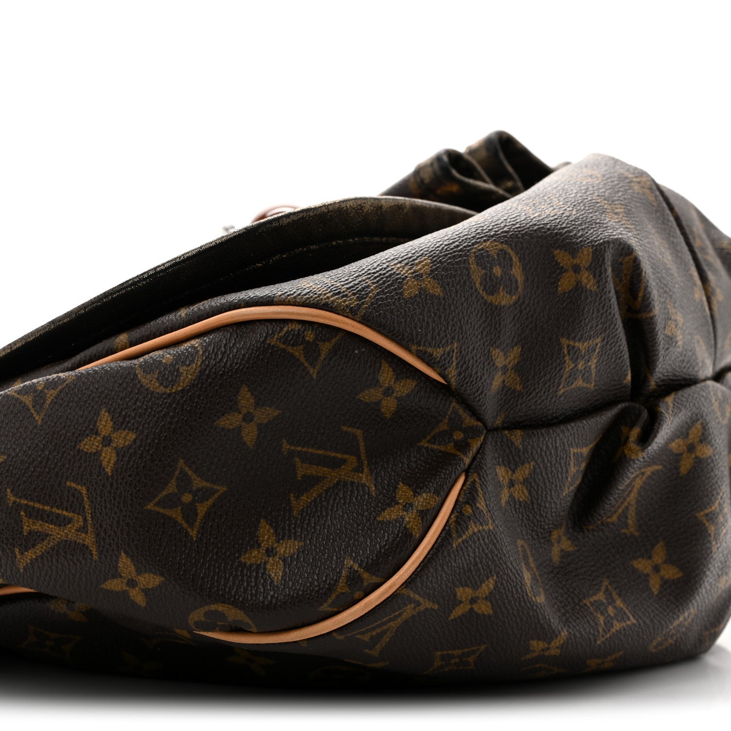 Monogram Kalahari GM