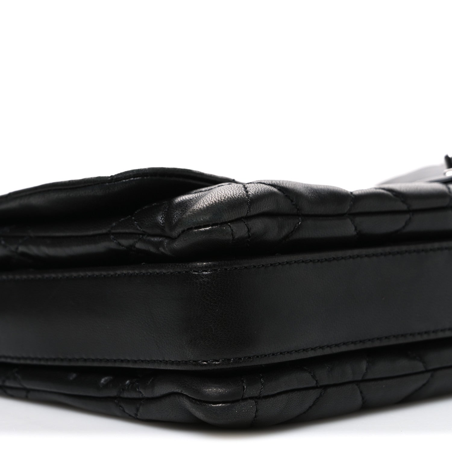 Lambskin Quilted Jumbo 3 Flap Black