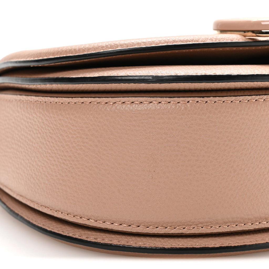 Grainy Calfskin VSling Saddle Bag Rose Cannelle