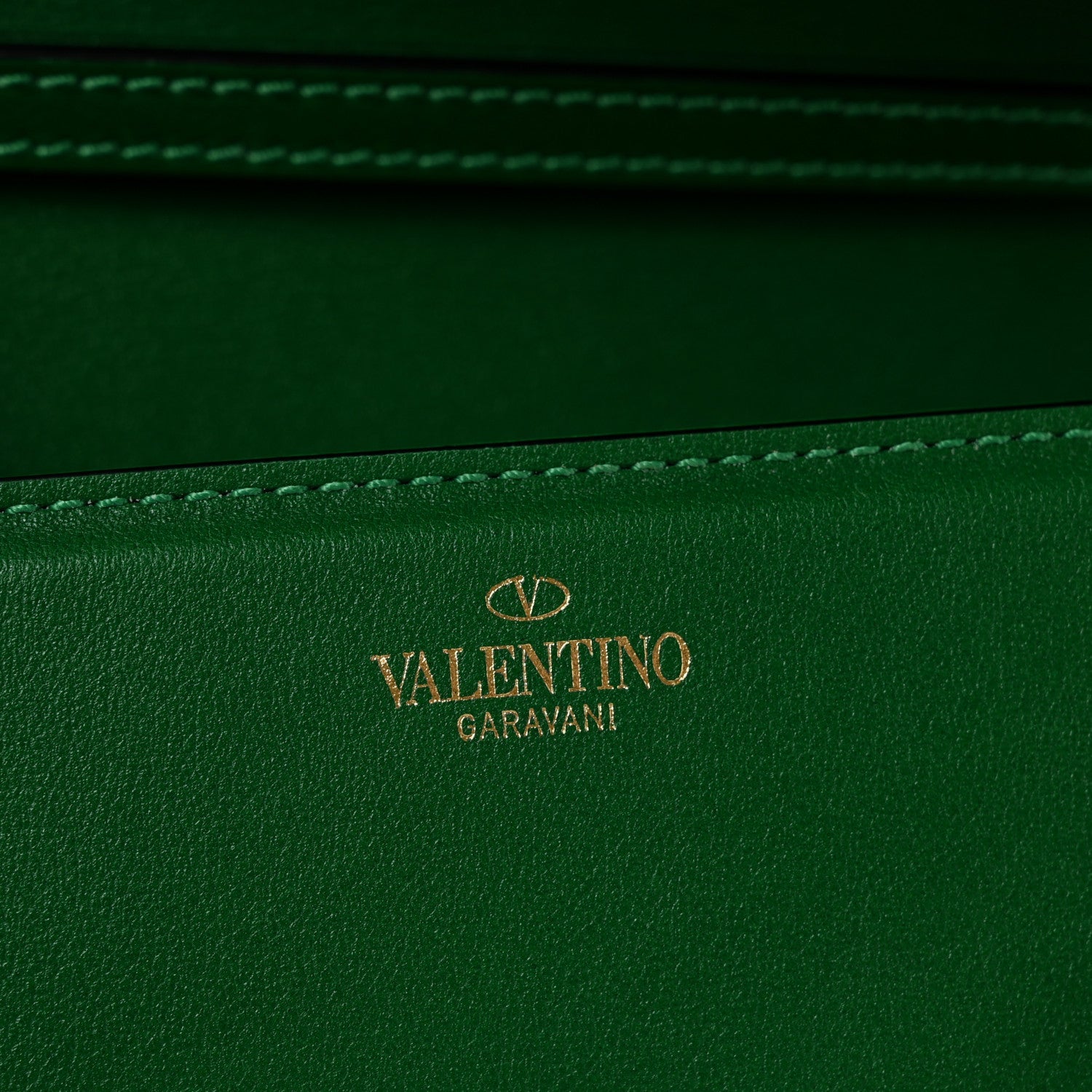 Calfskin Vlogo Small Loco Shoulder Bag Gea Green