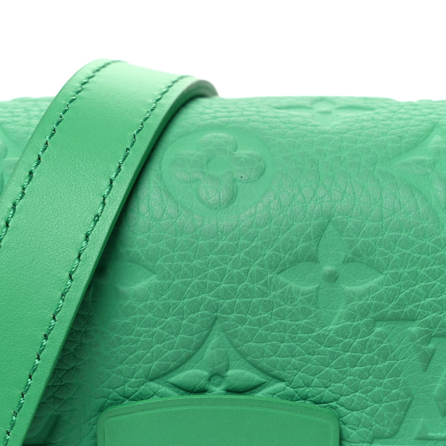 Taurillon Monogram S Lock Wearable Wallet Minty Green