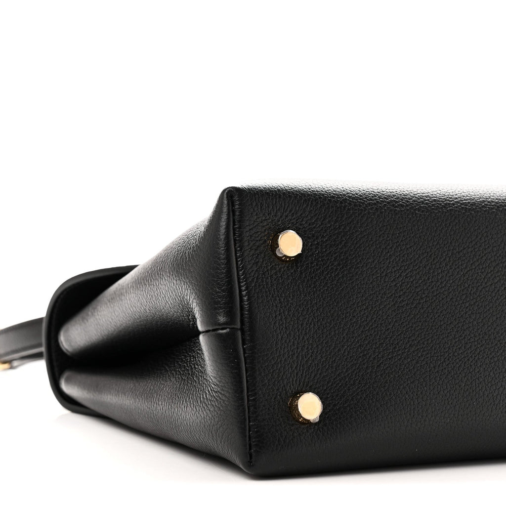 Supple Calfskin Medium Nino Black