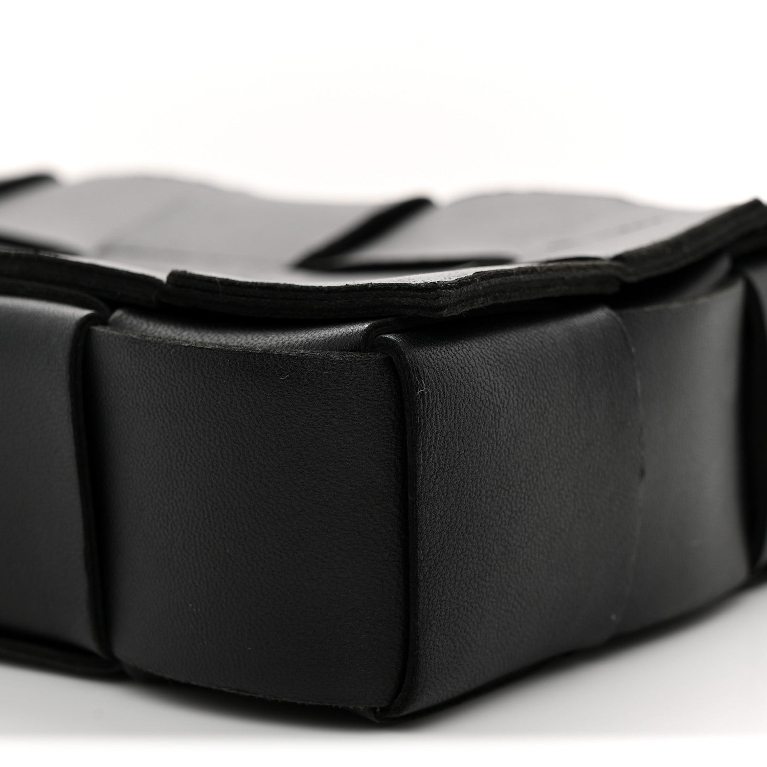 Nappa Maxi Intreccio Cassette Bag Black