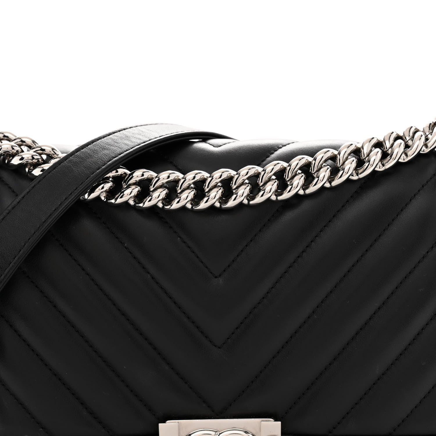 Lambskin Chevron Quilted Medium Boy Flap Black
