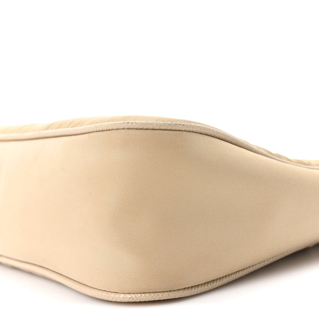 Re-Nylon Saffiano Re-Edition 2005 Shoulder Bag Deserto