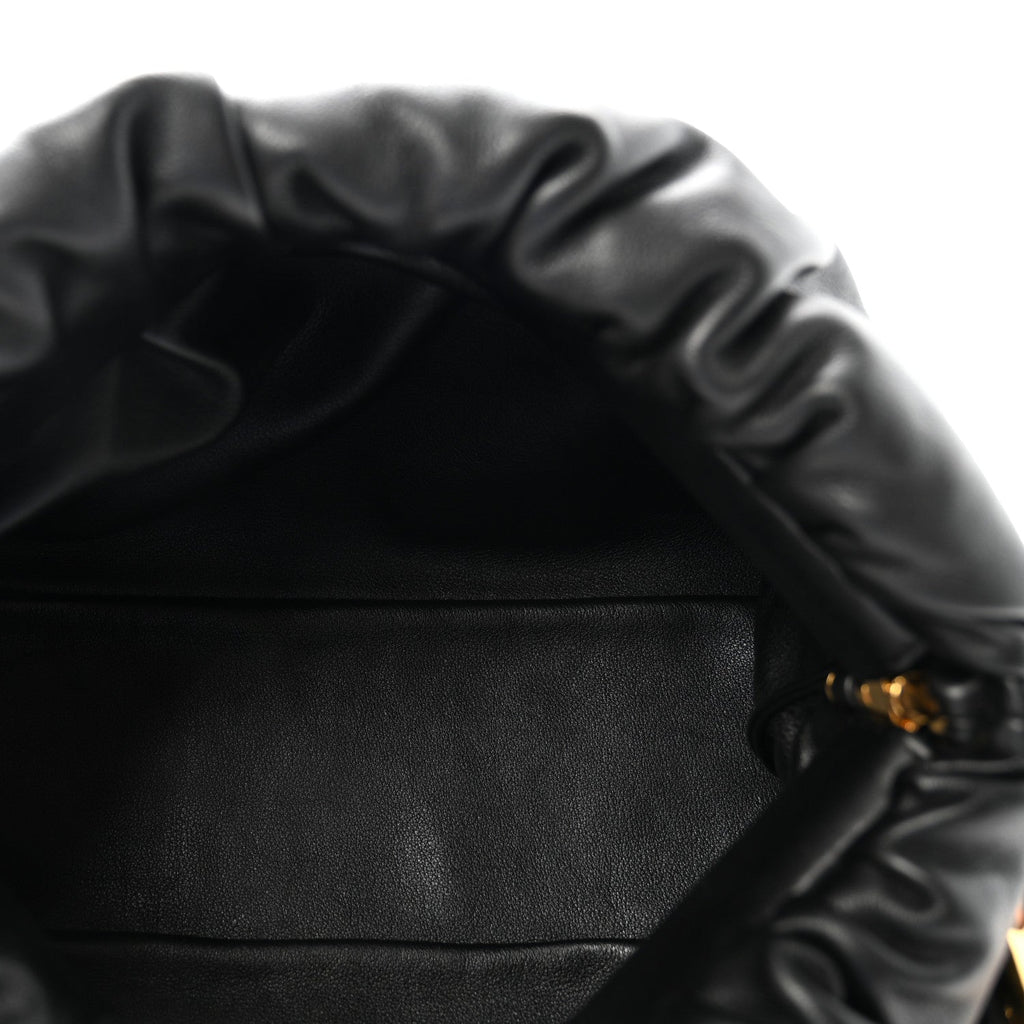Calfskin The Pouch Chain Black