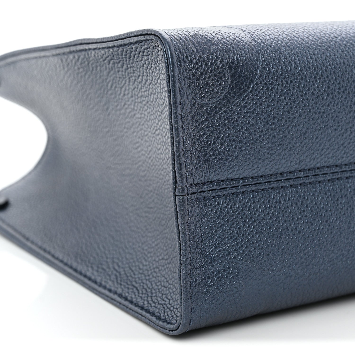 Metallic Empreinte Monogram Giant Onthego PM Navy Nacre