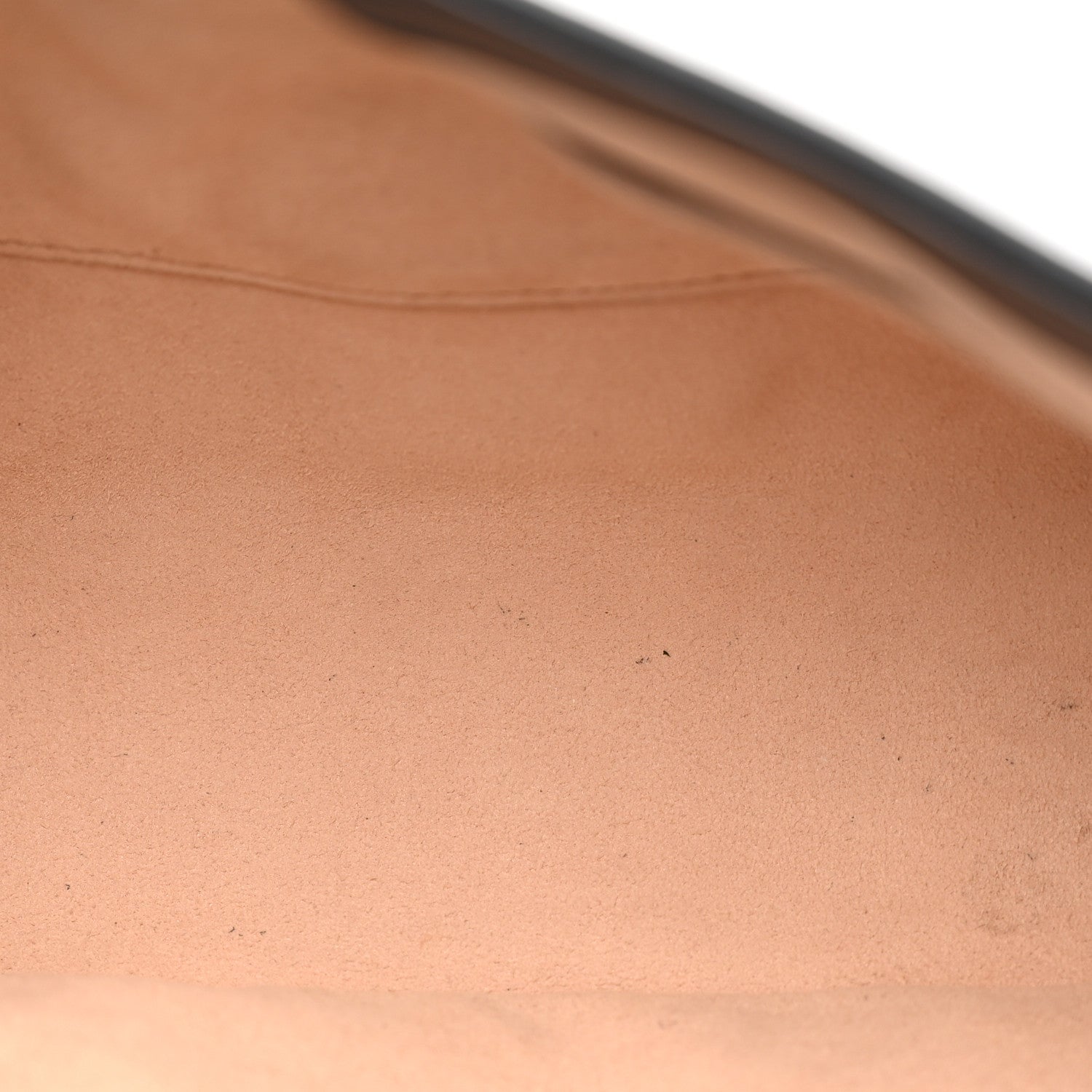 Calfskin Matelasse Animal Studs Medium GG Marmont Shoulder Bag Black