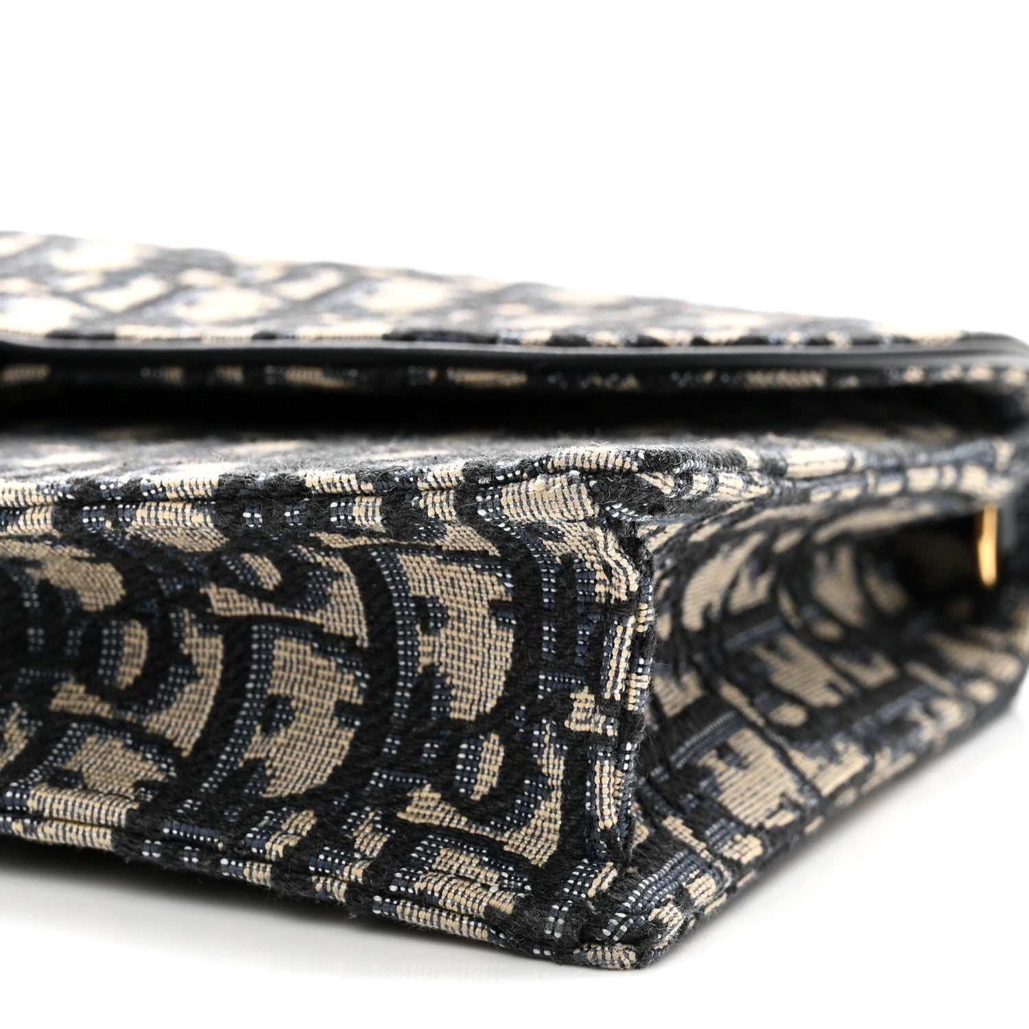 Oblique Saddle Chain Pouch Blue