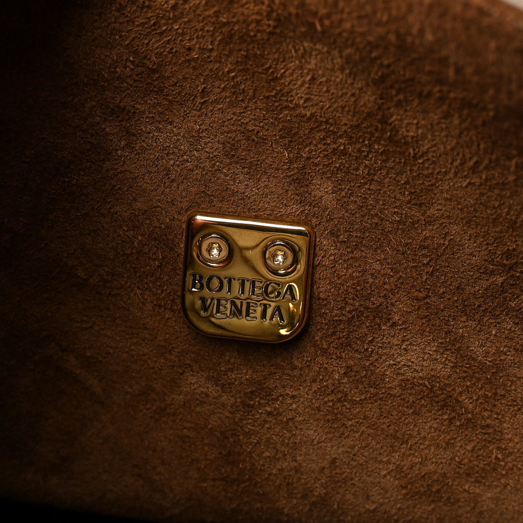 Silky Calfskin Small Ciao Ciao Nocciola