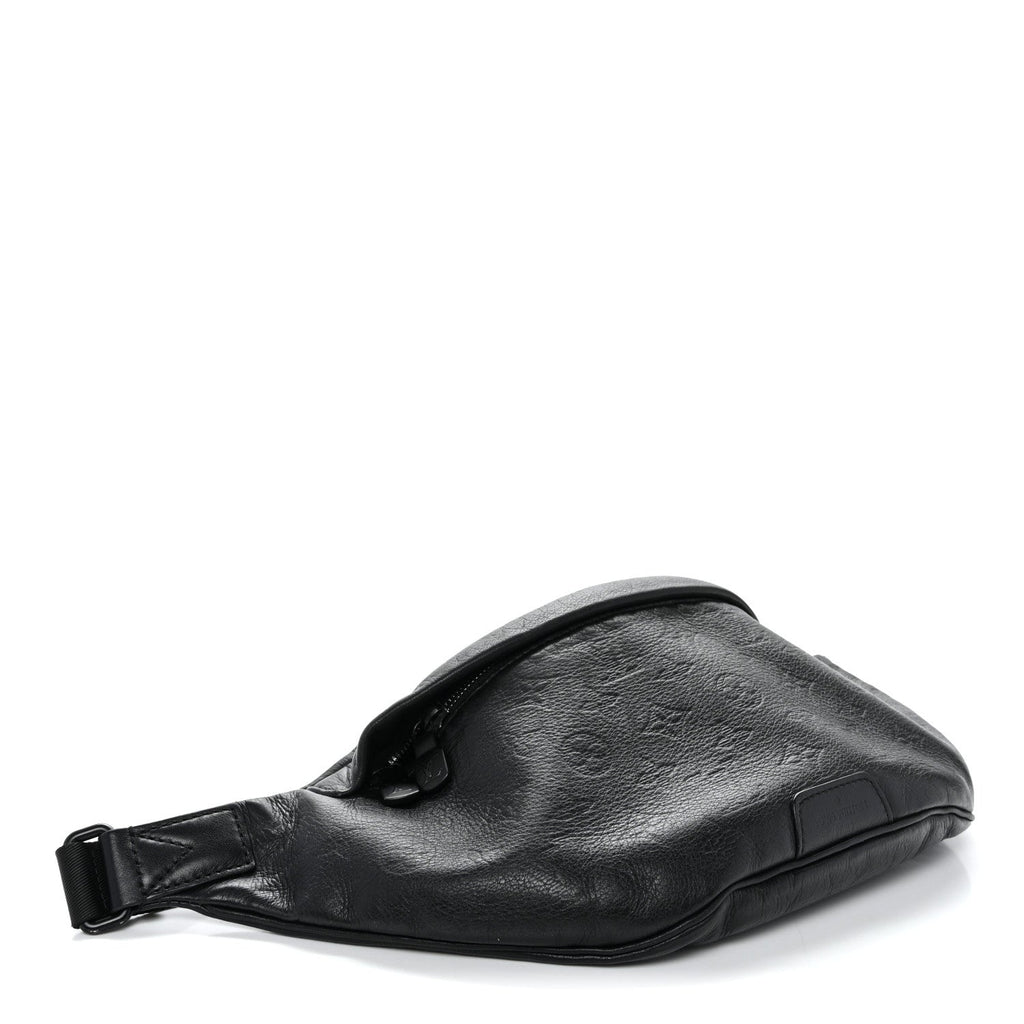 Calfskin Monogram Shadow Discovery Bumbag Black