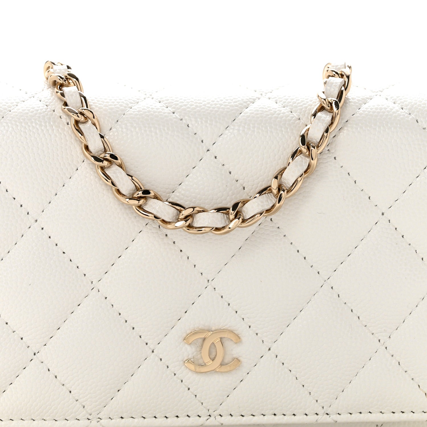 Caviar Quilted Mini Wallet On Chain WOC White