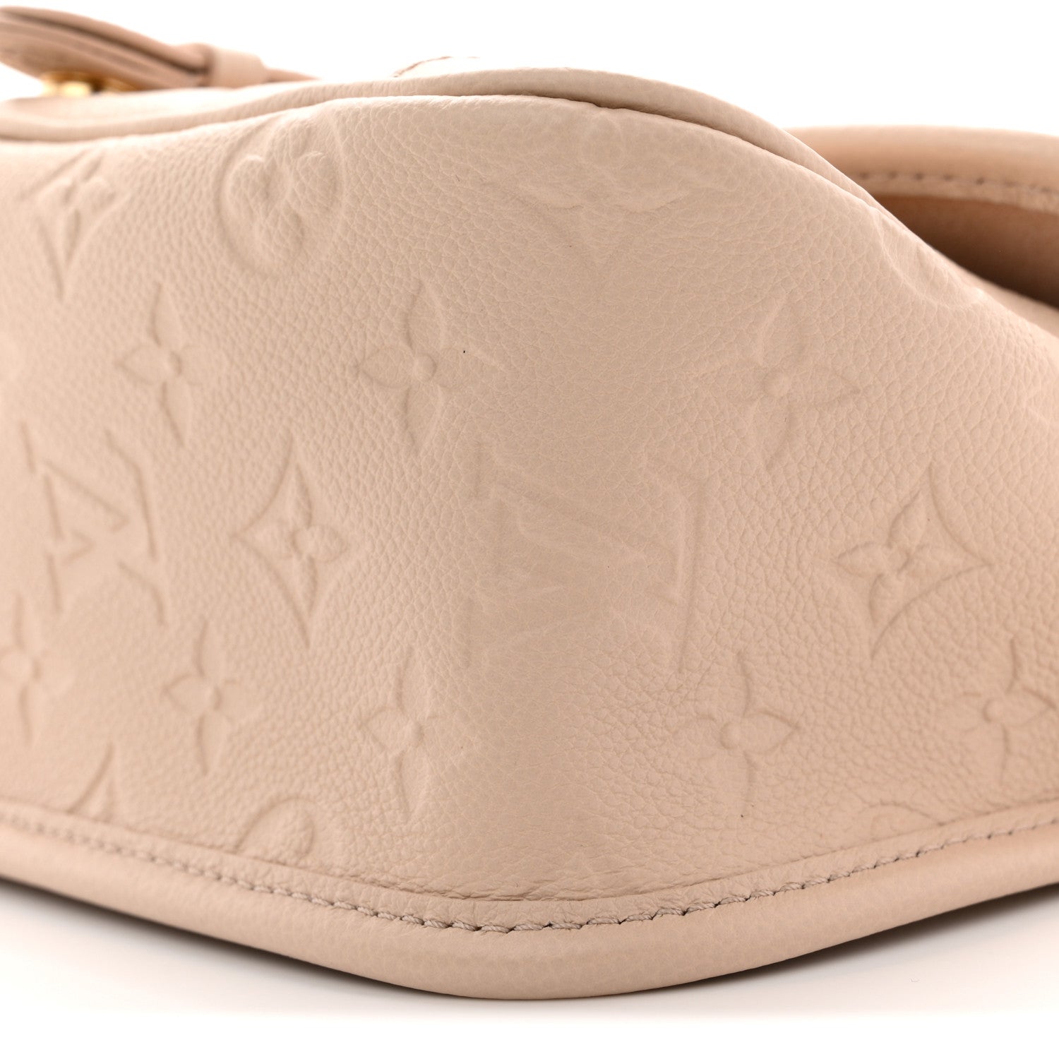 Empreinte Monogram Giant Diane Sand Sand