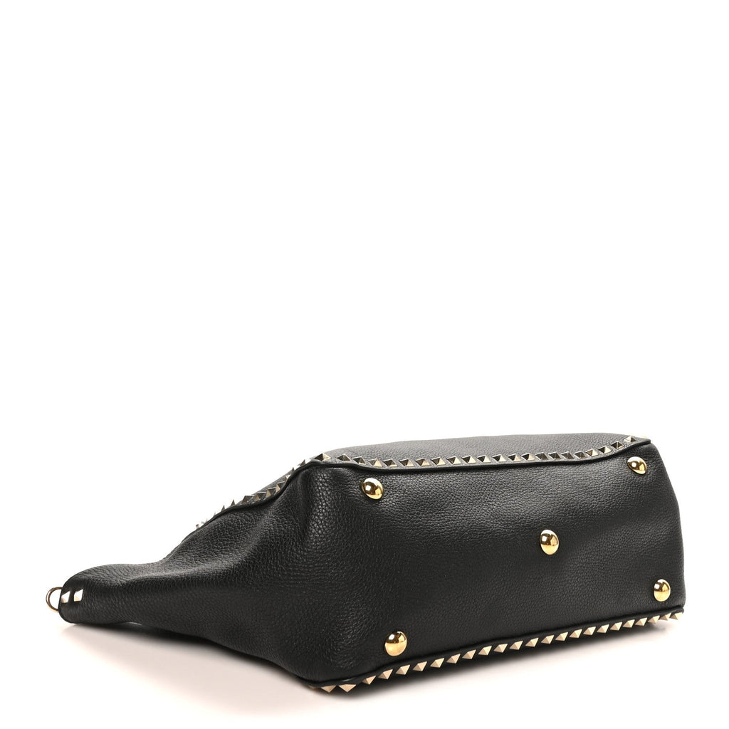 Pebbled Calfskin Medium Rockstud Tote Black