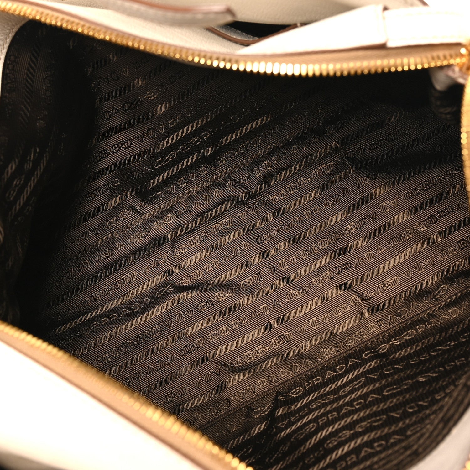 Glace Calfskin Medium Signet Tote Talco