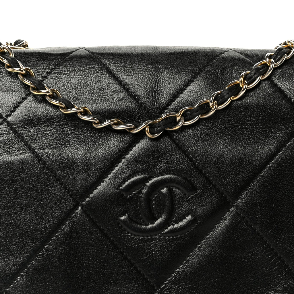 Lambskin Quilted Diamond CC Flap Black