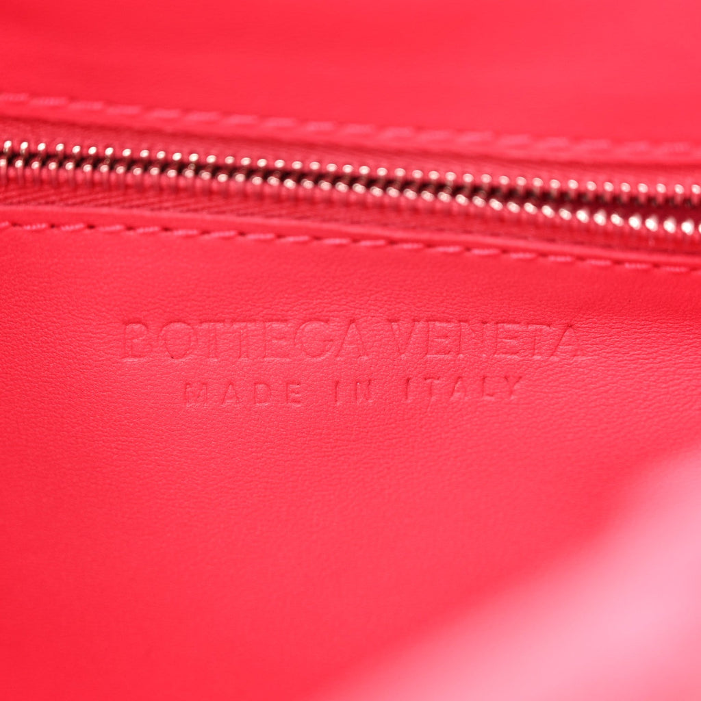 Lambskin Maxi Intrecciato Cassette Crossbody Bag Lollipop