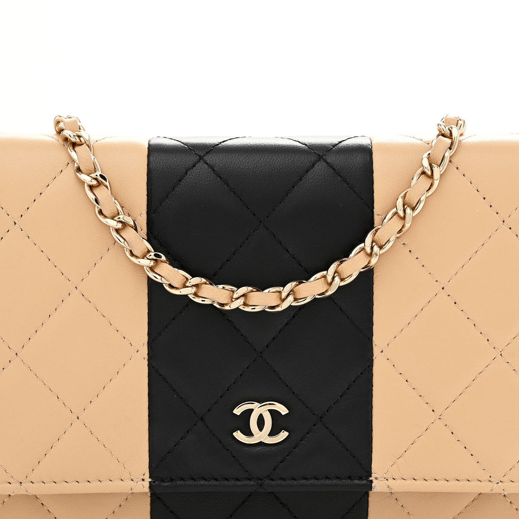 Lambskin Quilted Wallet On Chain WOC Beige Black