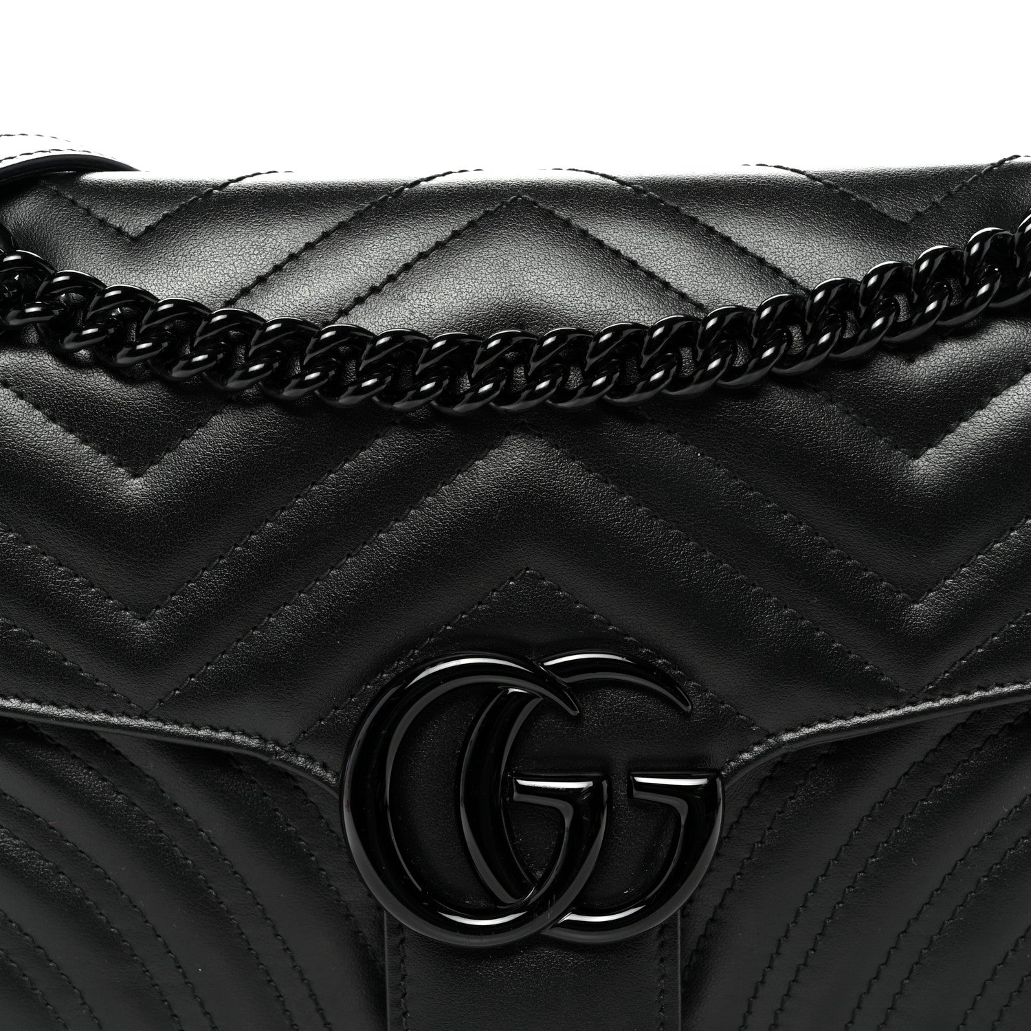 Calfskin Matelasse Monochrome Small GG Marmont Shoulder Bag Black