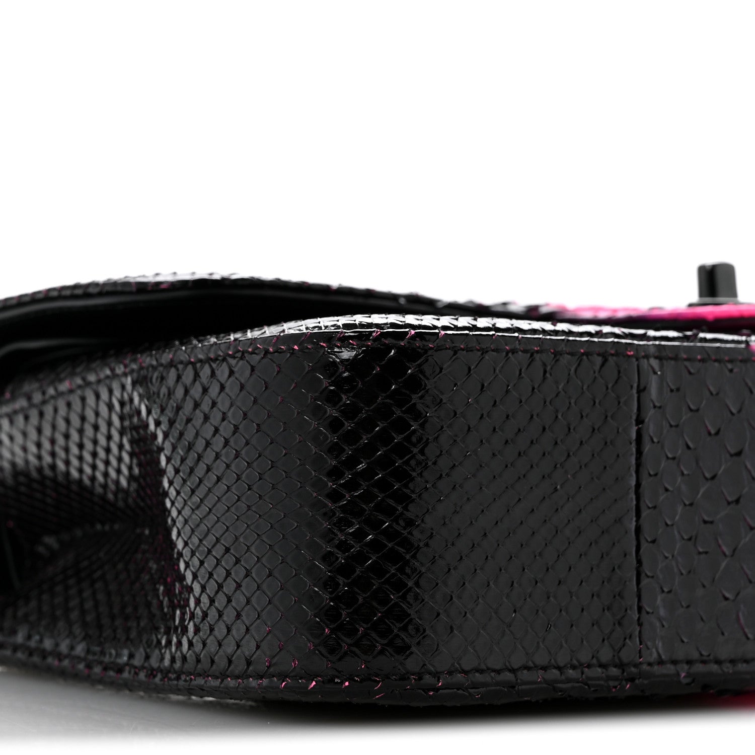 Snakeskin Medium Double Flap Black Pink