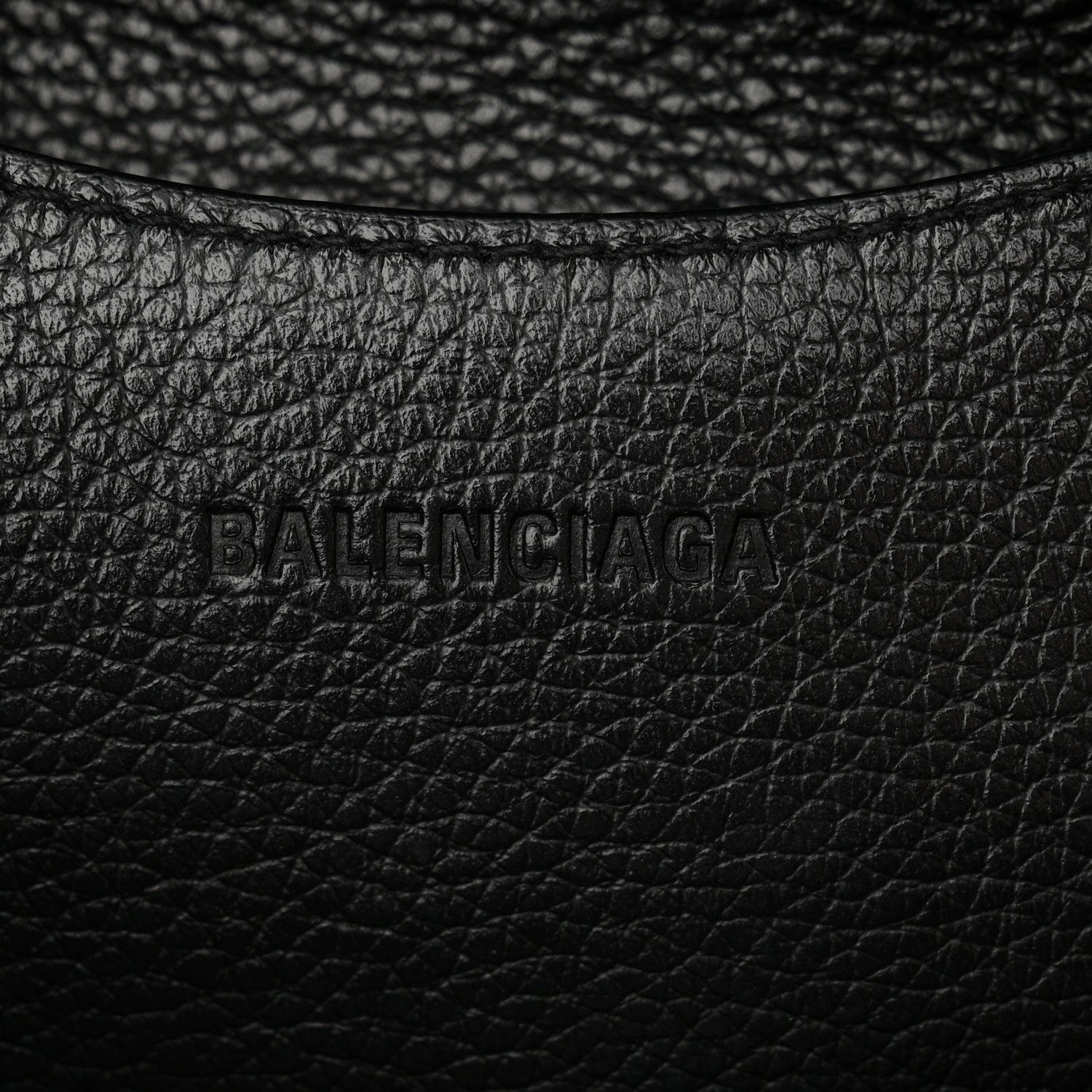 Grained Calfskin Neo Classic Black Hardware S City Black