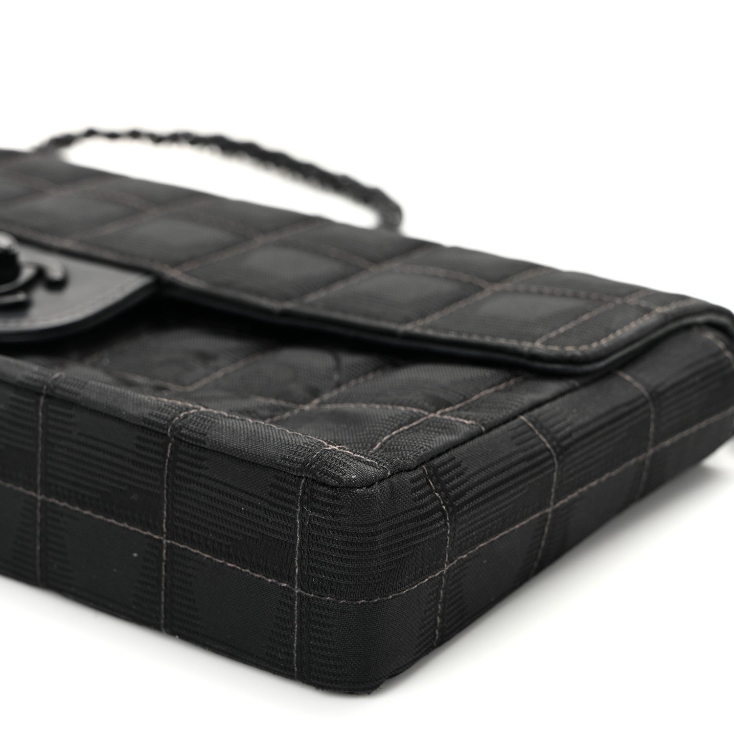 Nylon Travel East West Flap Black