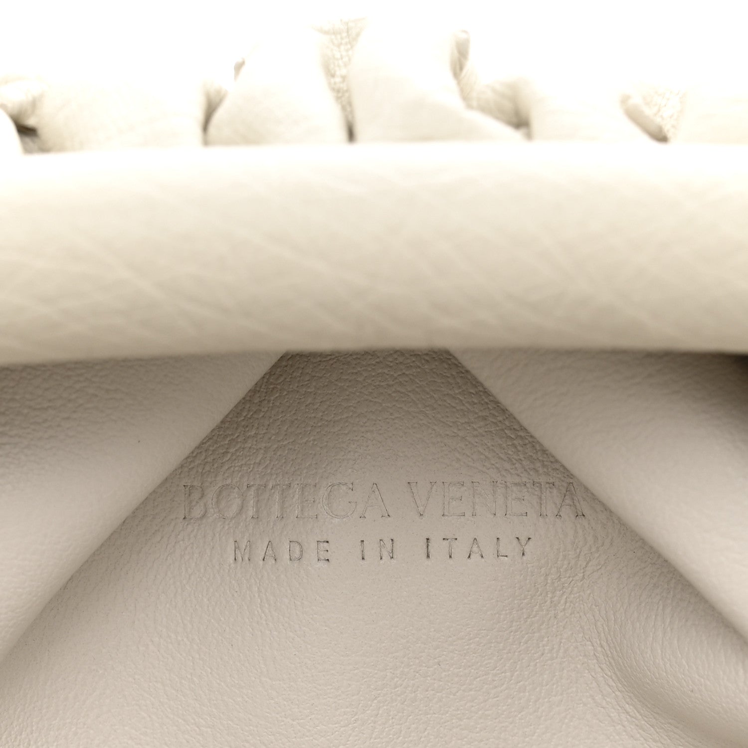 Ostrich The Mini Pouch White