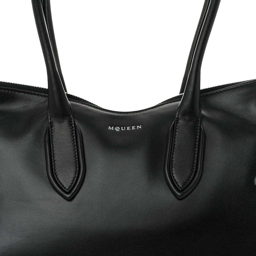 Calfskin The Manta Bag Black Black