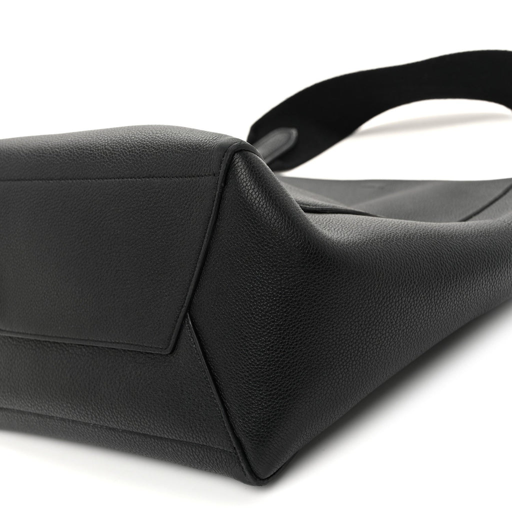 Soft Grained Calfskin Sangle Bucket Bag Black