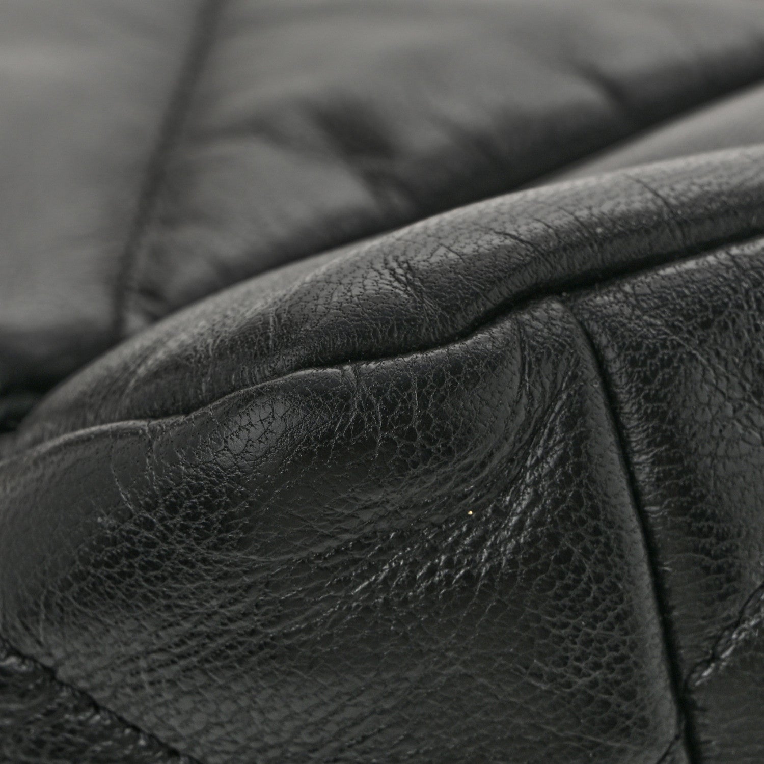 Goatskin Quilted Medium Chanel 19 Flap Black
