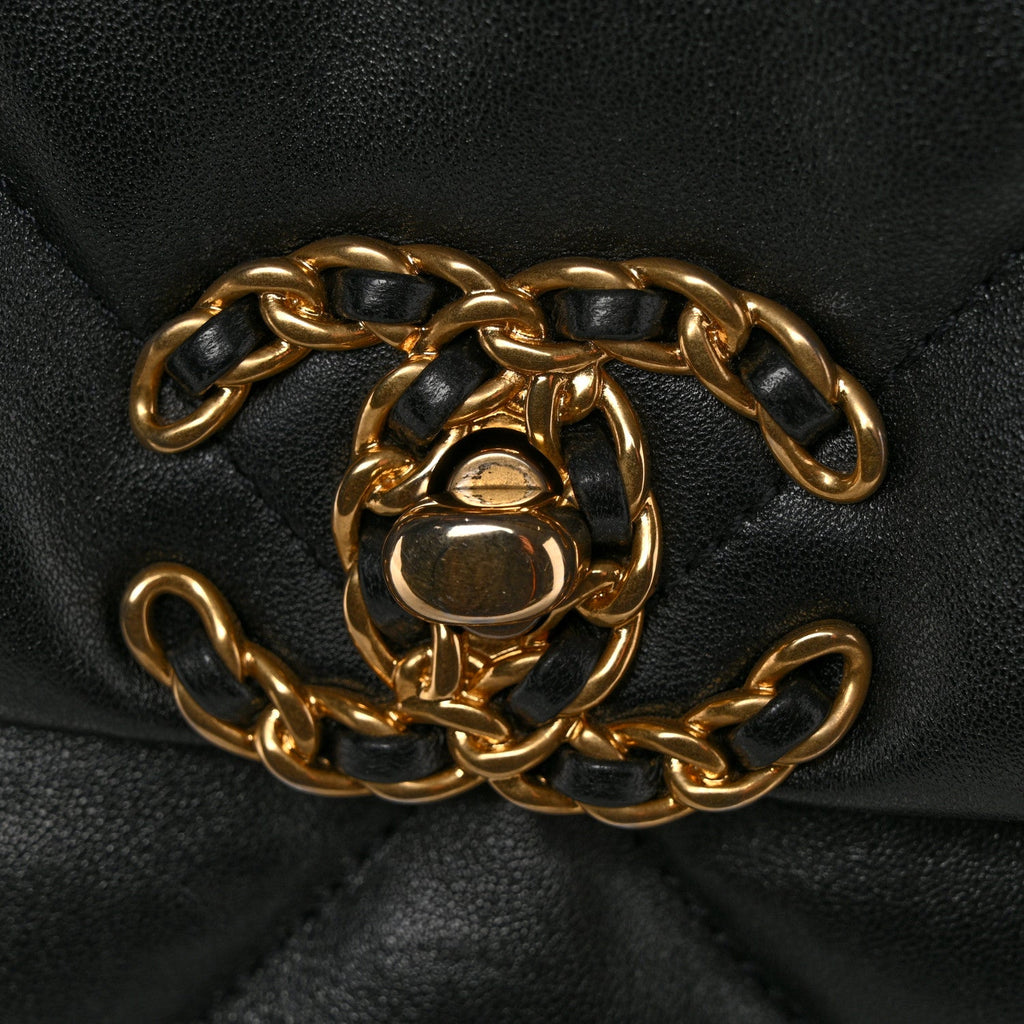 Goatskin Quilted Medium Chanel 19 Flap Black