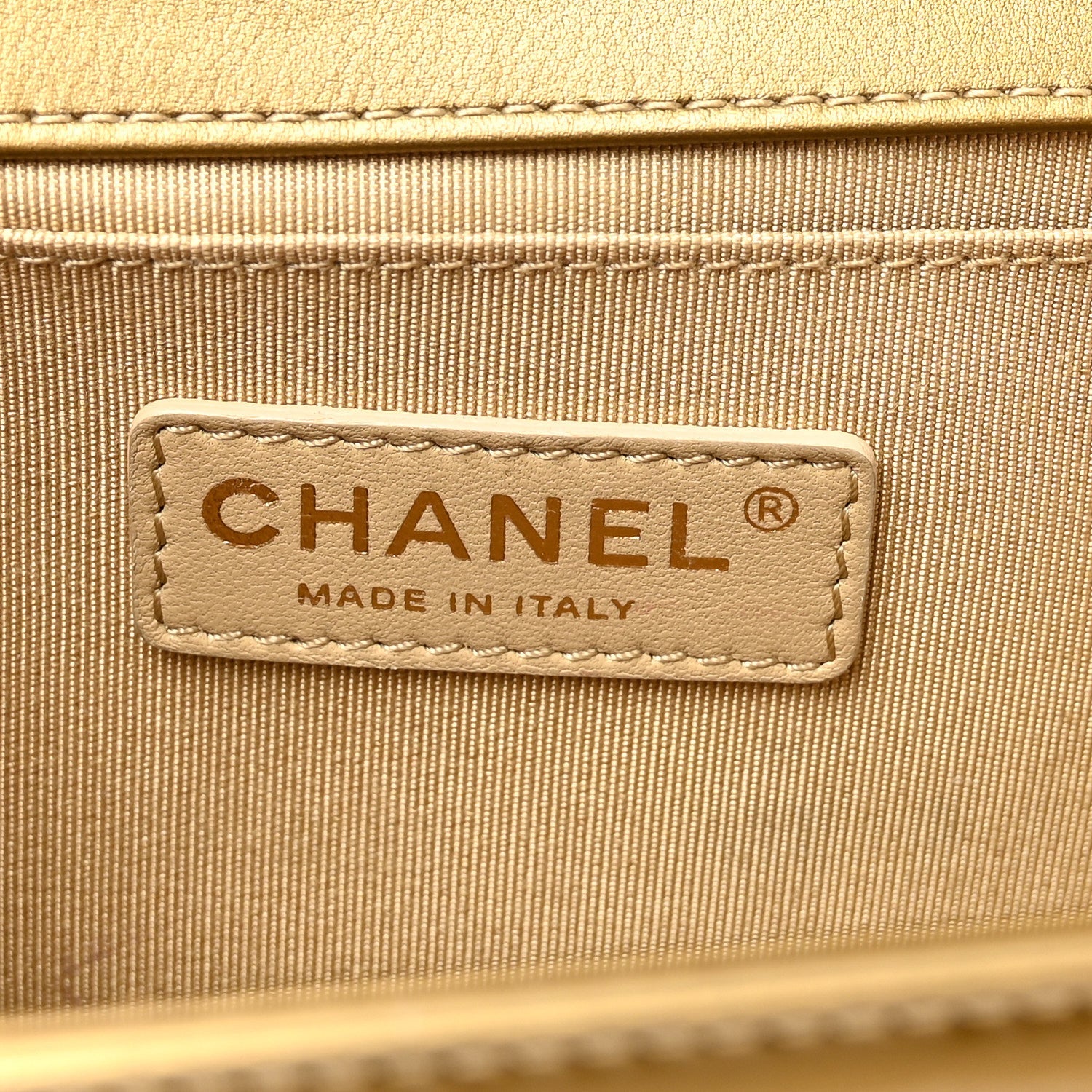 Metallic Patent Calfskin Quilted Medium Boy Flap Gold