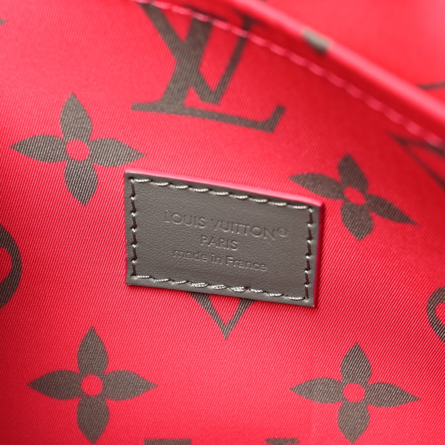 Monogram Glow Up Keepall Bandouliere 35 Grey Pink