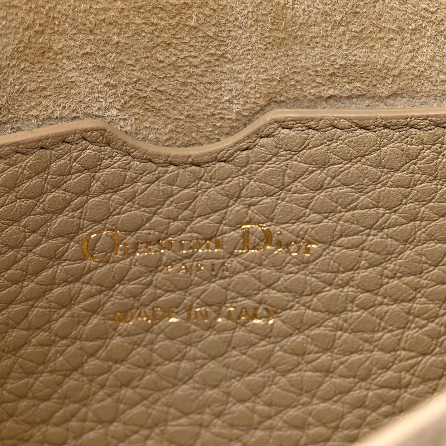 Grained Calfskin Medium Bobby Flap Beige