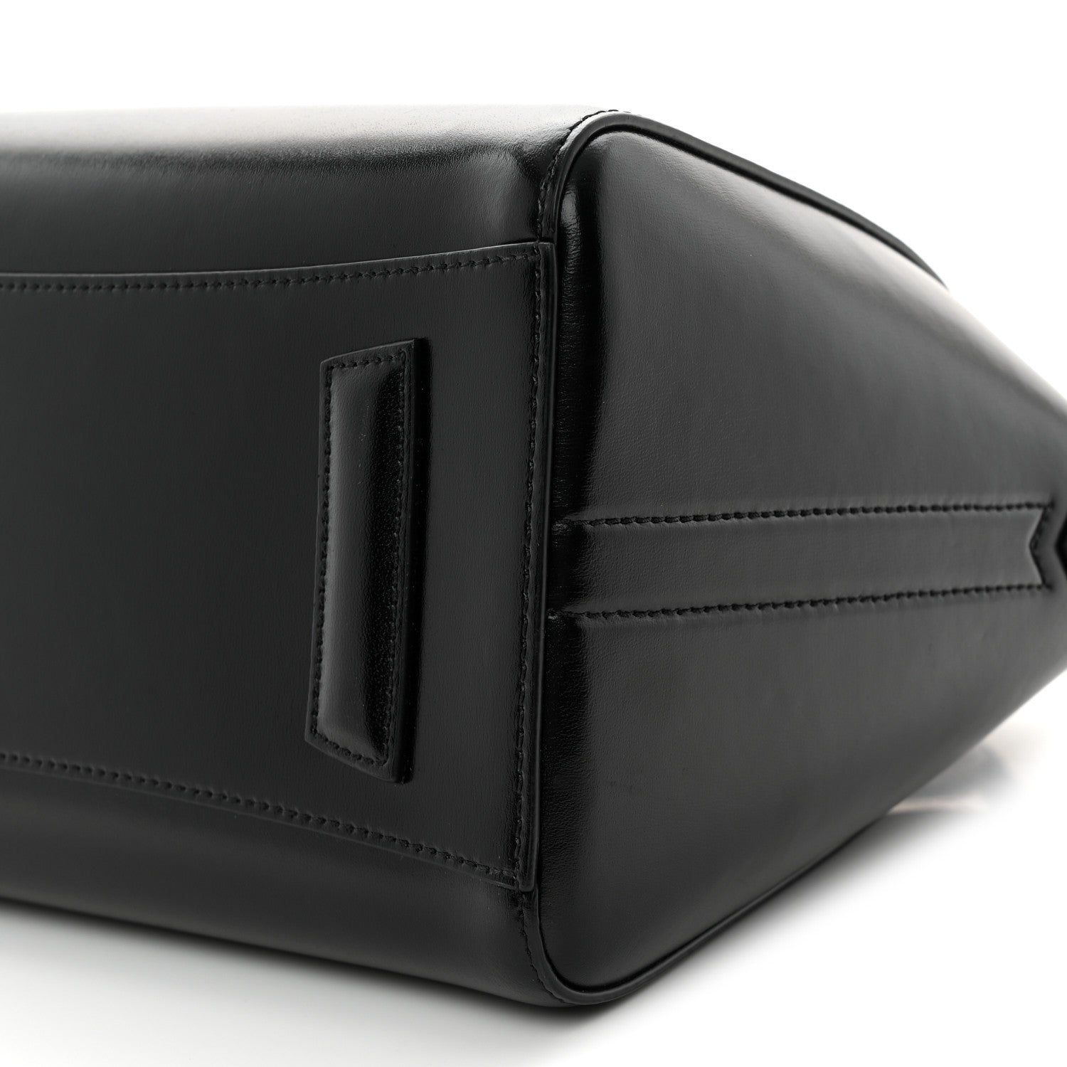 Shiny Lord Calfskin Small Antigona Black