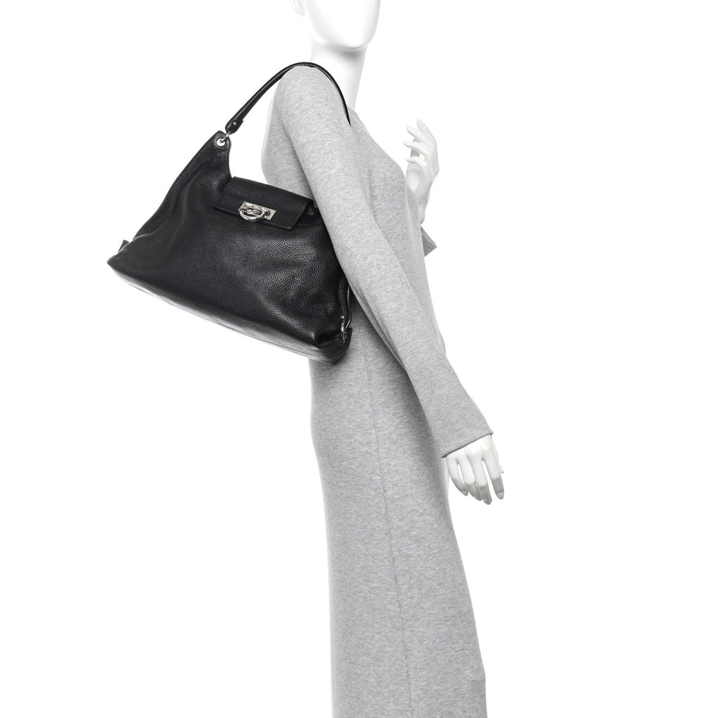 Calfskin Fanisa Gancini Large Hobo Black
