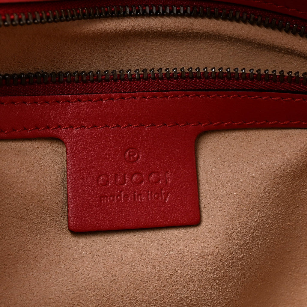Calfskin Matelasse Small GG Marmont Shoulder Bag Hibiscus Red