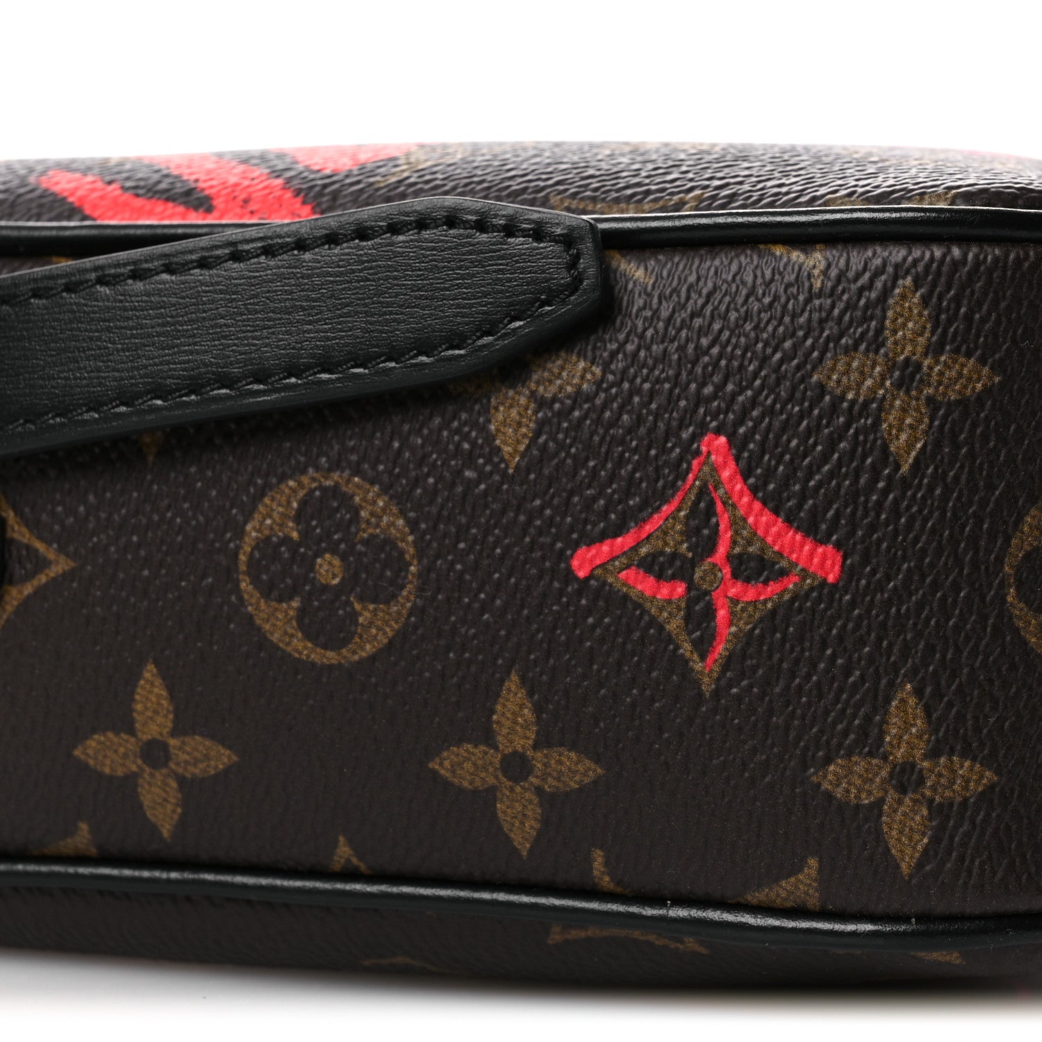 Monogram Fall In Love Sac Coeur