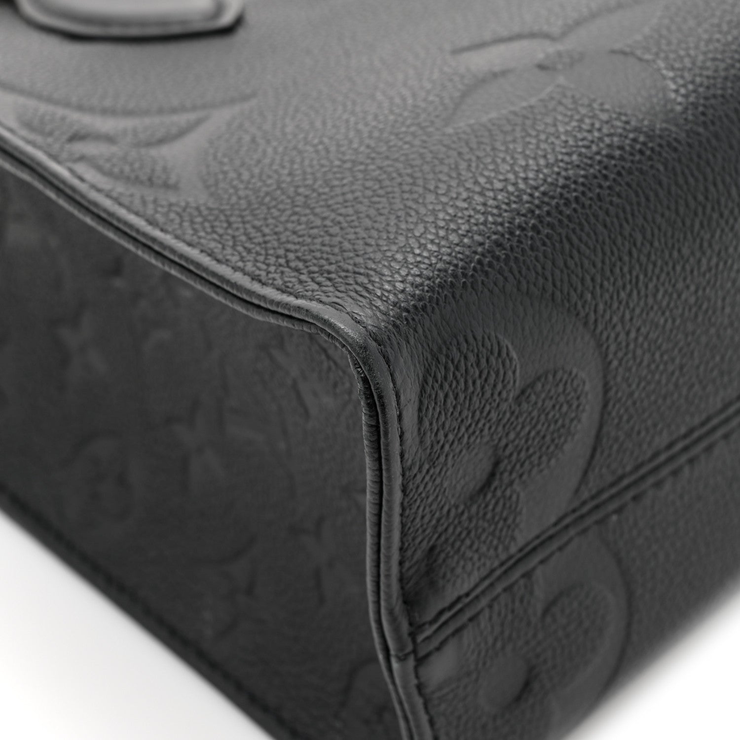 Empreinte Monogram Giant Onthego PM Black